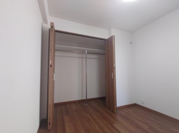 神戸市垂水区千代が丘、マンションの収納画像です