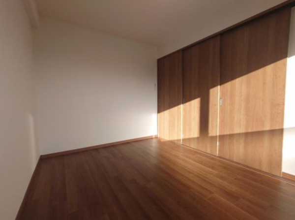 神戸市垂水区千代が丘、マンションの内装画像です