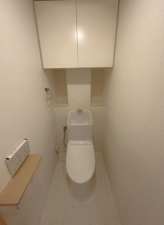 神戸市垂水区青山台、マンションのトイレ画像です