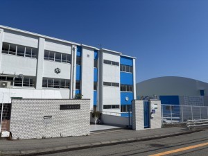 神戸市垂水区青山台、マンションの中学校画像です