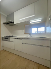 神戸市垂水区青山台、マンションのキッチン画像です