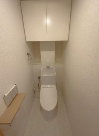 神戸市垂水区青山台、マンションのトイレ画像です