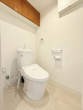 神戸市垂水区星陵台、マンションのトイレ画像です