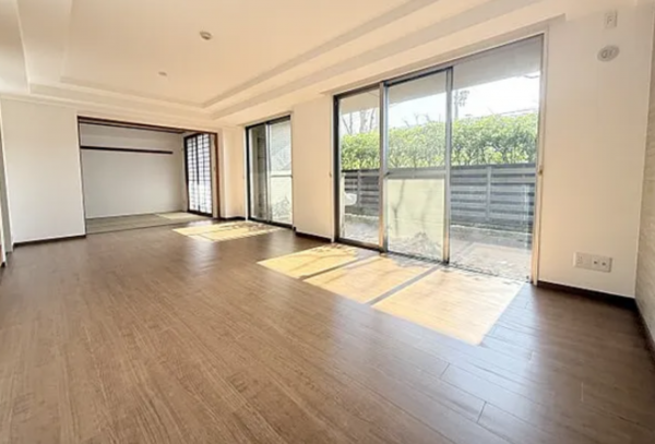 神戸市垂水区星陵台、マンションの内装画像です