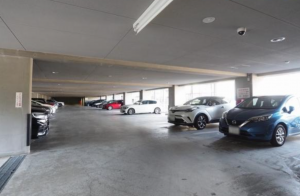 神戸市垂水区星が丘、マンションの駐車場画像です