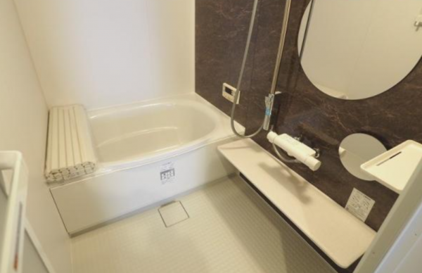 神戸市垂水区星が丘、マンションの風呂画像です