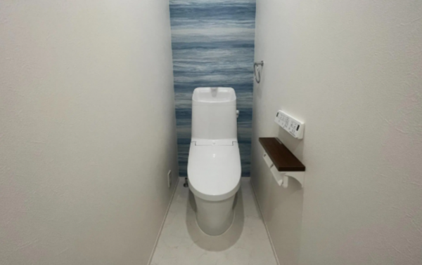 神戸市垂水区霞ケ丘、新築一戸建てのトイレ画像です