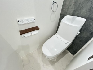 神戸市垂水区霞ケ丘、新築一戸建てのトイレ画像です