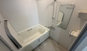 神戸市垂水区清水が丘、マンションの風呂画像です