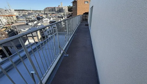 神戸市垂水区清水が丘、マンションのバルコニー画像です