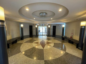 神戸市垂水区五色山、マンションのエントランス画像です