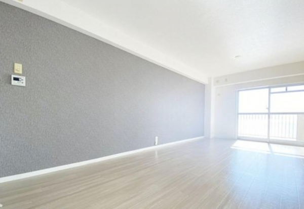 神戸市垂水区狩口台、マンションの居間画像です