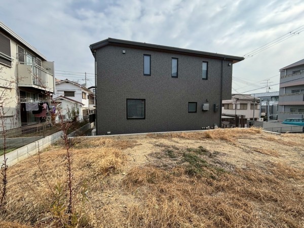 神戸市垂水区歌敷山、土地の画像です