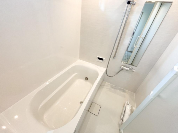 神戸市垂水区西舞子、新築一戸建ての風呂画像です