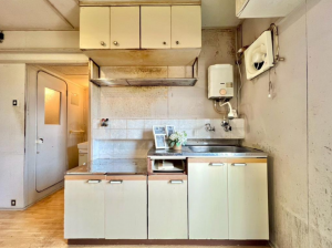 神戸市垂水区上高丸、マンションのキッチン画像です