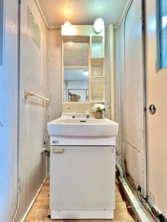 神戸市垂水区上高丸、マンションの洗面画像です