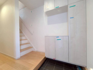 神戸市垂水区御霊町、新築一戸建ての玄関画像です