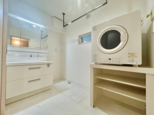 神戸市垂水区御霊町、新築一戸建ての洗面画像です