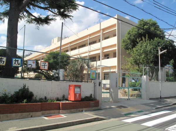 神戸市垂水区御霊町、新築一戸建ての小学校画像です