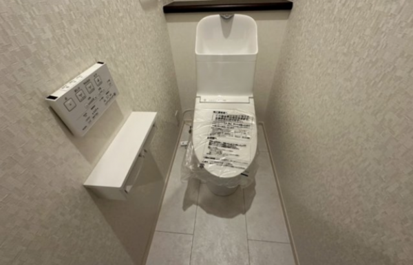 神戸市垂水区塩屋町、新築一戸建てのトイレ画像です