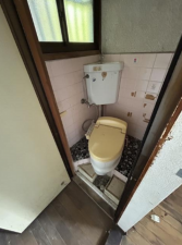 神戸市垂水区泉が丘、中古一戸建てのトイレ画像です