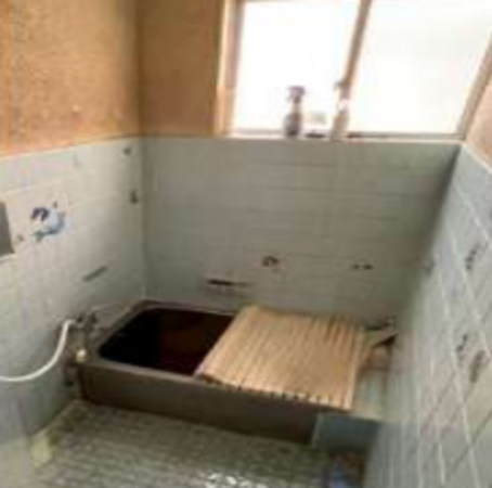 神戸市垂水区福田、中古一戸建ての風呂画像です