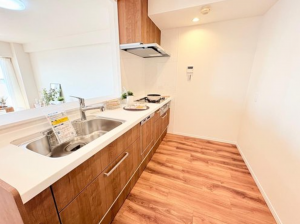 神戸市垂水区青山台、マンションのキッチン画像です