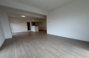 神戸市垂水区五色山、マンションの内装画像です