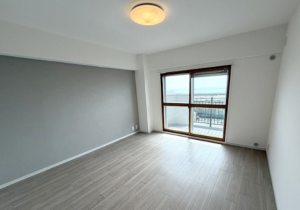 神戸市垂水区五色山、マンションの内装画像です