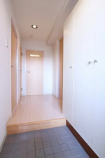 神戸市垂水区東垂水、収益物件/マンションの玄関画像です