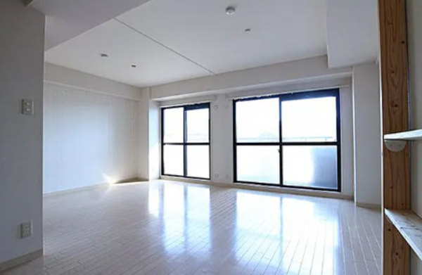 神戸市垂水区東垂水、収益物件/マンションの内装画像です