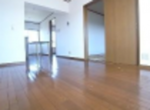 神戸市垂水区狩口台、マンションの内装画像です