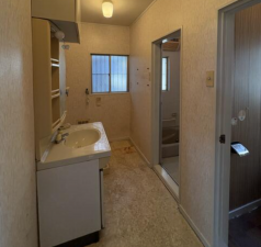 神戸市垂水区舞子坂、中古一戸建ての洗面画像です