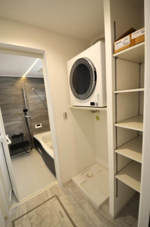 神戸市垂水区福田、新築一戸建ての洗面画像です