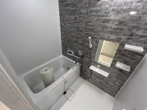 神戸市垂水区舞子坂、マンションの風呂画像です