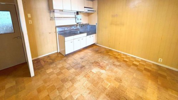 神戸市垂水区高丸、マンションのキッチン画像です