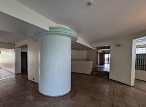 神戸市垂水区青山台、マンションのエントランス画像です