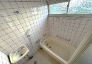 神戸市垂水区泉が丘、収益物件/住宅の風呂画像です