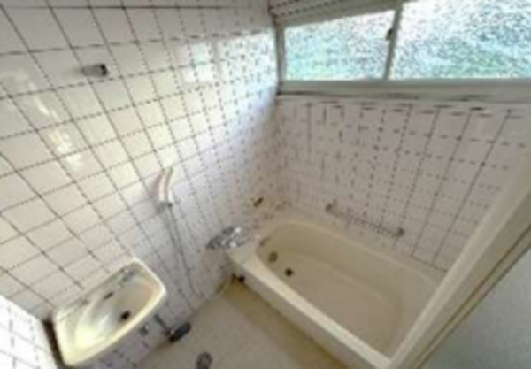 神戸市垂水区泉が丘、収益物件/住宅の風呂画像です