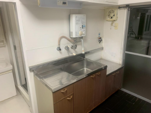 神戸市垂水区大町、収益物件/住宅のキッチン画像です