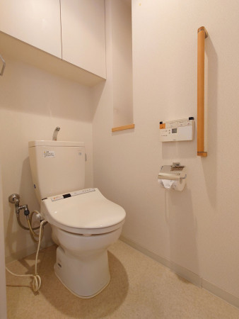 神戸市垂水区旭が丘、マンションのトイレ画像です