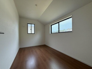 神戸市垂水区歌敷山、中古一戸建ての内装画像です