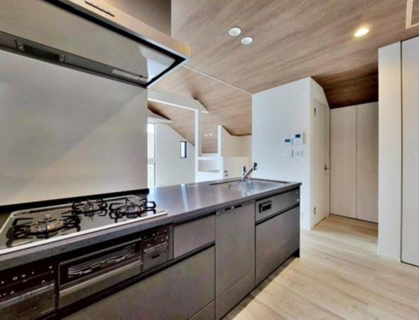 神戸市垂水区歌敷山、新築一戸建てのキッチン画像です