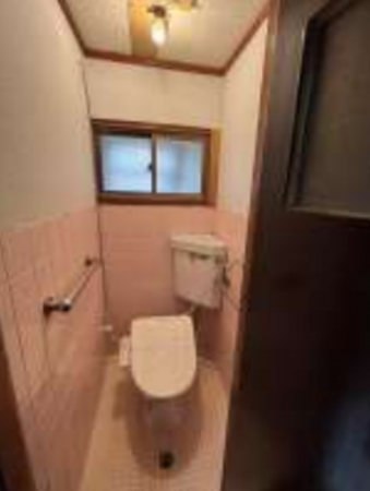 神戸市垂水区城が山、中古一戸建てのトイレ画像です