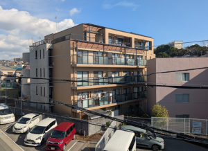 神戸市垂水区千代が丘、マンションの外観画像です