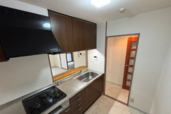 神戸市垂水区千代が丘、マンションのキッチン画像です