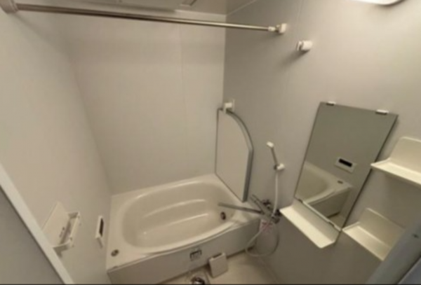 神戸市垂水区千代が丘、マンションの風呂画像です