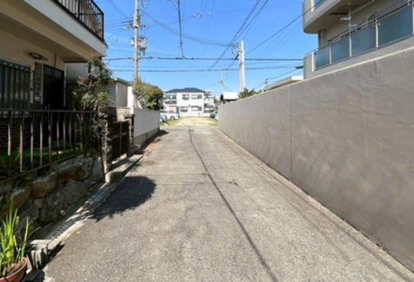 神戸市垂水区歌敷山、中古一戸建ての画像です