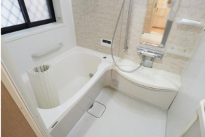 神戸市垂水区乙木、中古一戸建ての風呂画像です