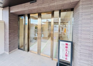 神戸市垂水区舞子台、マンションのエントランス画像です